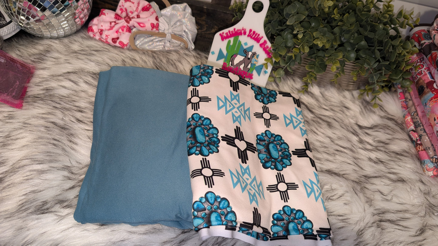 Bell sleeve Leo & bell-bottoms